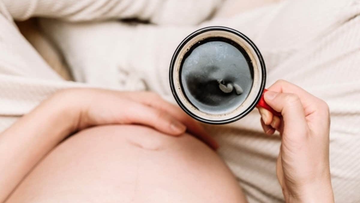 Can You Drink Coffee While Pregnant Safety, Limits, And Benefits ...